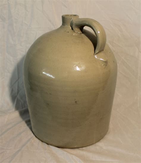 Crolius, <b>New York, Stoneware</b> Little 1 <b>Gallon</b> Ovoid Jar with Garland #7699 $1,250. . 5 gallon crock jug with handle